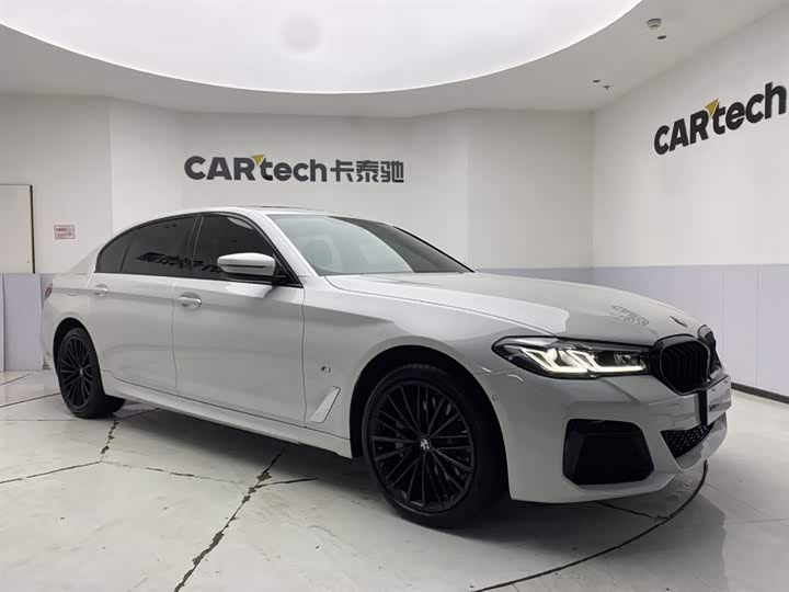 BMW 5-Series 2023 530 Li Leading M — фото 2