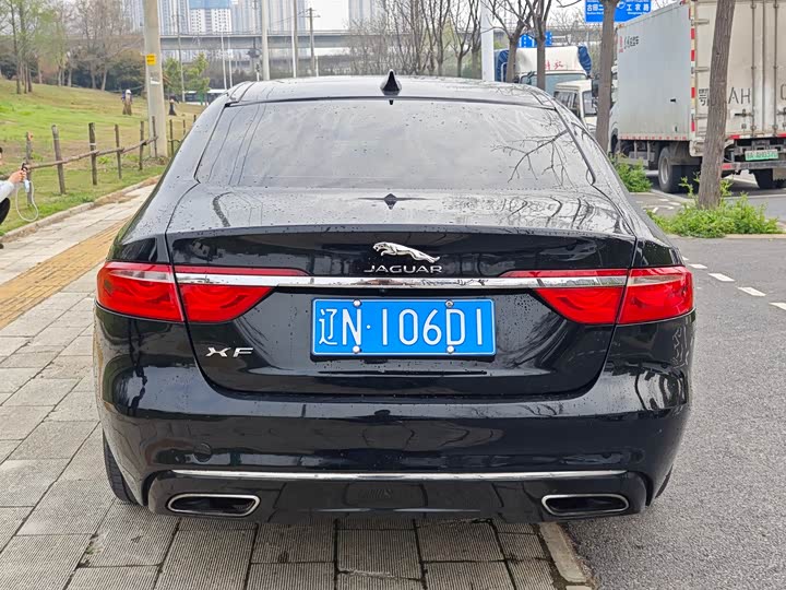 Jaguar XFL 2017 XFL 2.0 T 200 PS — фото 8