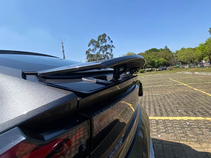 Changan UNI-V 2022 1.5 T — фото 18