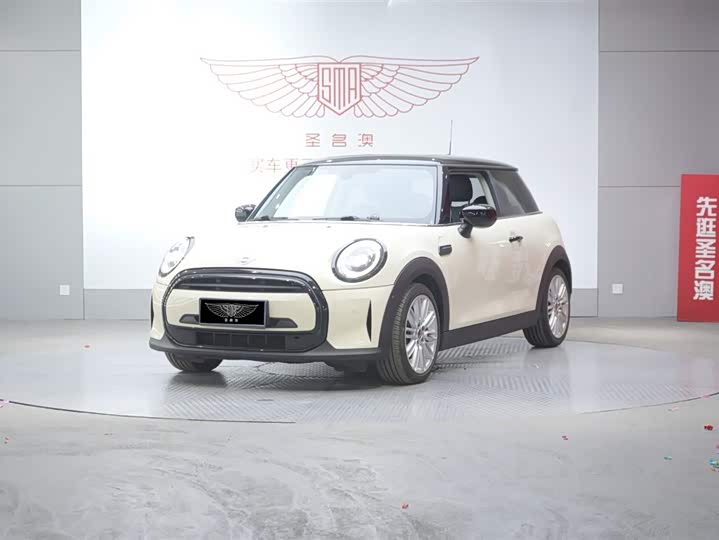 MINI Hatch — фото 1