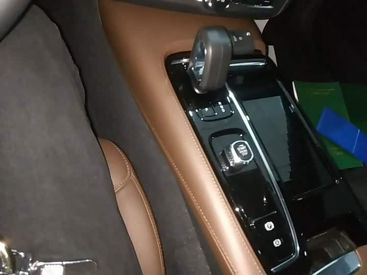 Volvo S90 Hybrid 2023 T 8 4 WD — фото 14