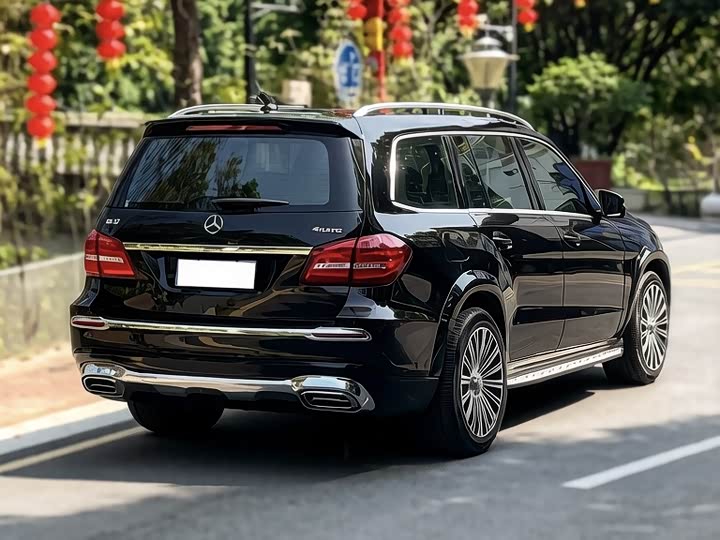 Mercedes-Benz GLS 2018 GLS 320 4 MATIC — фото 15
