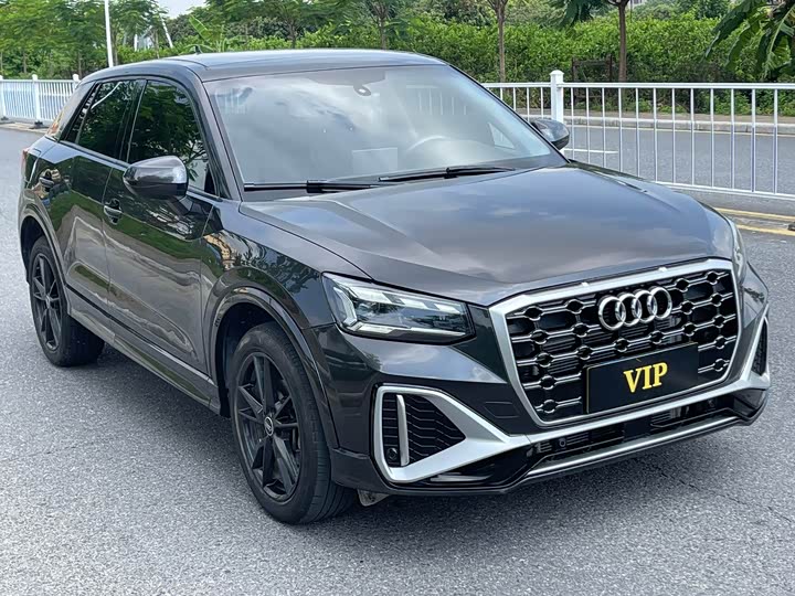 Audi Q2L 2022 35 TFSI — фото 3