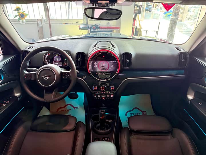 MINI Countryman — фото 11