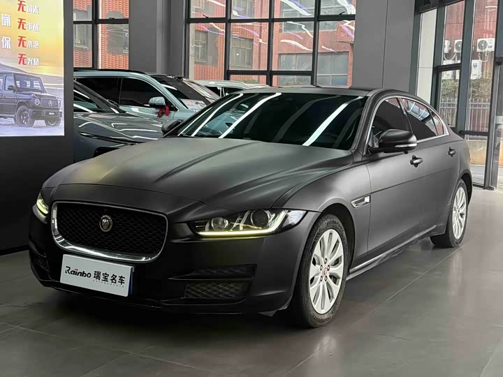Jaguar XEL 2019 2.0 T 200 PS — фото 1