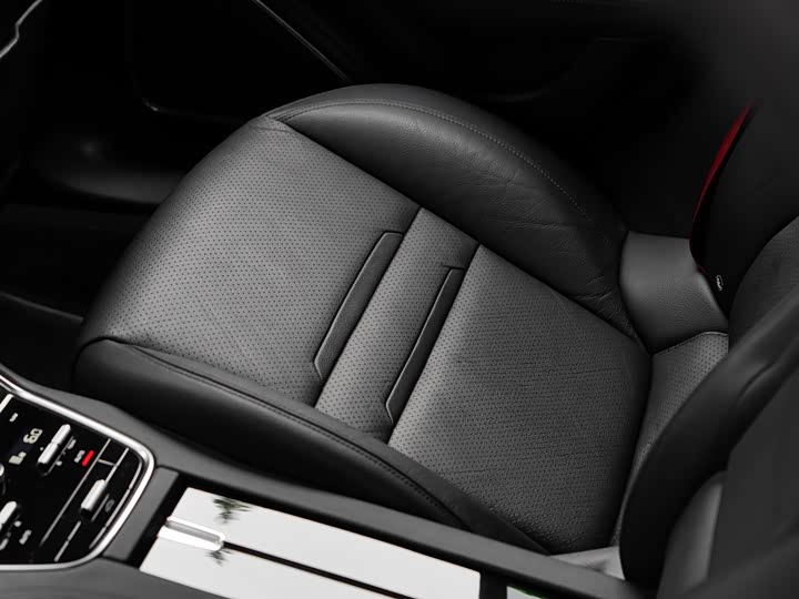 Porsche Panamera 2017 Panamera 3.0 T — фото 28