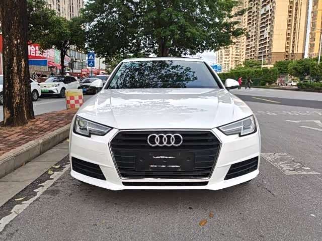 Audi A4L 2017 40 TFSI — фото 2
