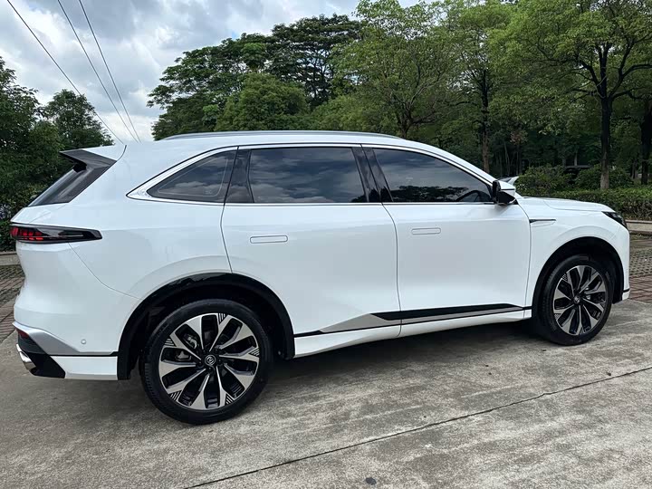 Changan CS75 PLUS 2025 UItra 2.0 T — фото 19