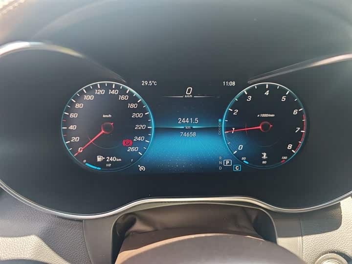 Mercedes-Benz GLC 2022 GLC 260 L 4 MATIC — фото 13