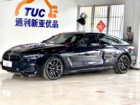 BMW 8-Series 2022 840i x Drive M — фото 29