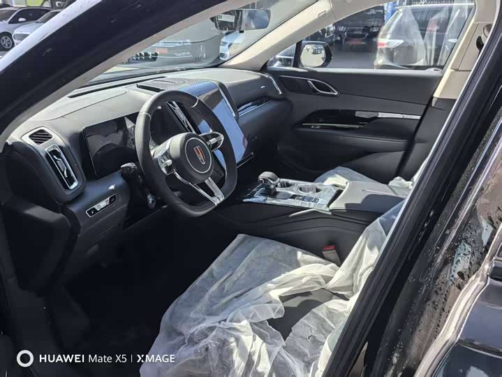 Hongqi HS3 PHEV 2025 117km PLUS — фото 6
