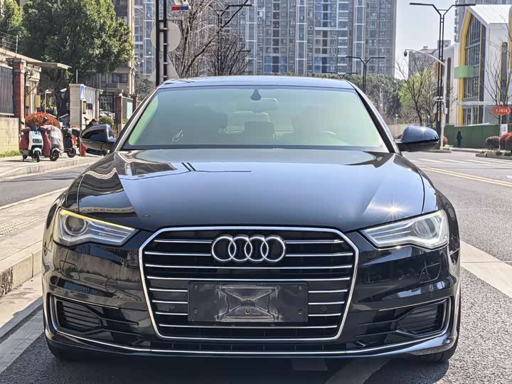 Audi A6L 2016 30 FSI — фото 2