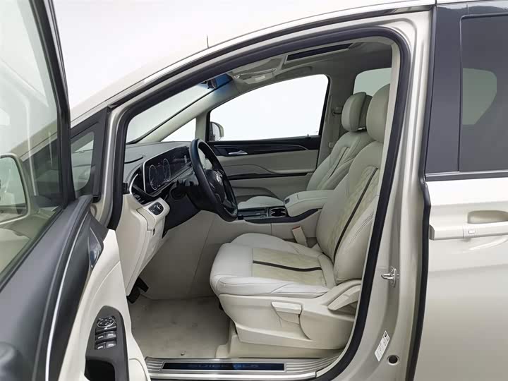 Buick GL8 2020 ES 653 T Comfort — фото 10