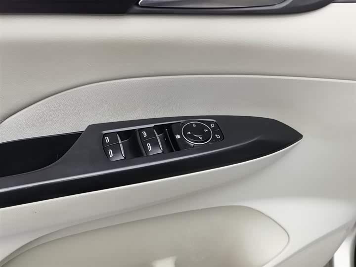 Buick GL8 2020 ES 653 T Comfort — фото 9