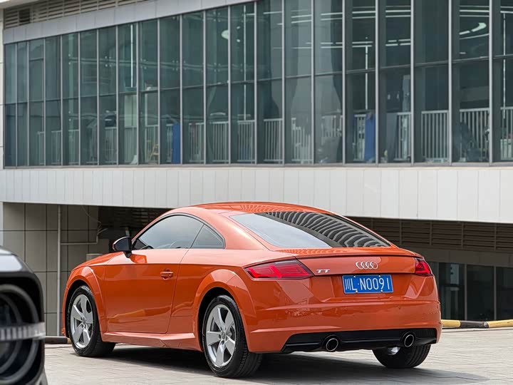 Audi TT 2017 TT Coupe 40 TFSI — фото 5