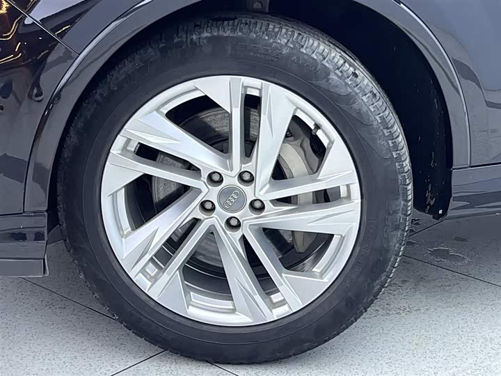 Audi Q7 2020 55 TFSI quattro — фото 10