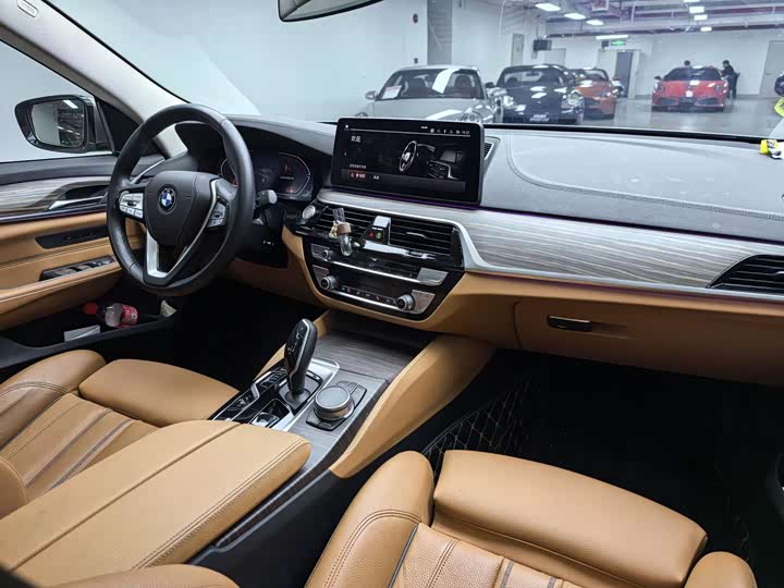 BMW 6-Series 2022 630i — фото 9