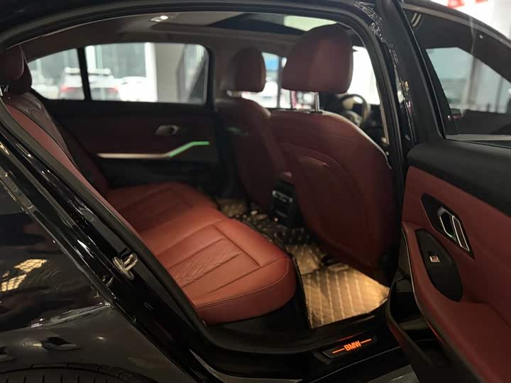 BMW i3 2022 e Drive 35 L — фото 11