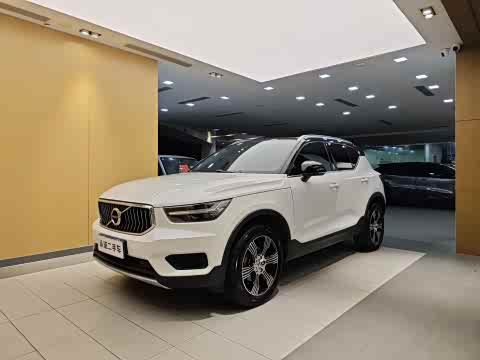 Volvo XC40 2020 T 3 — фото 36