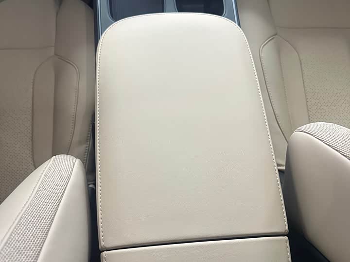 NIO ET5T 2023 75k Wh Touring — фото 10