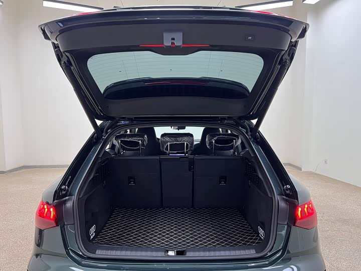 Audi A3 2023 Sportback 35 TFSI Sport — фото 35
