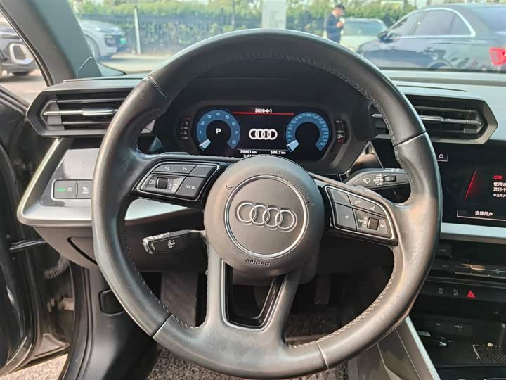 Audi A3 2021 Sportback 35 TFSI Sport — фото 10