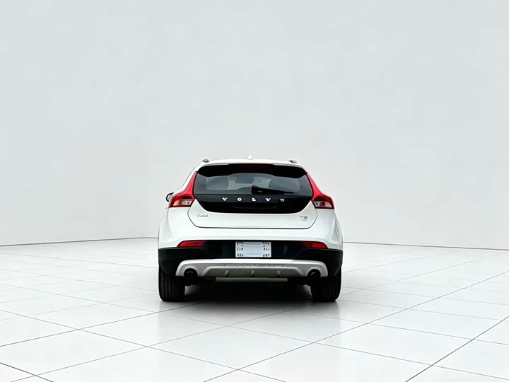 Volvo V40 2015 Cross Country T 5 AWD — фото 9