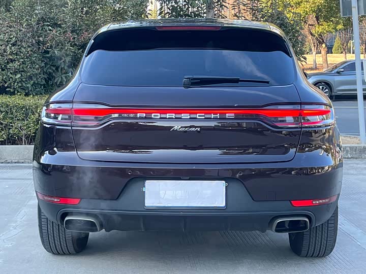 Porsche Macan 2018 Macan 2.0 T — фото 4
