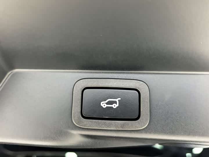 Land Rover Range Rover Sport — фото 18