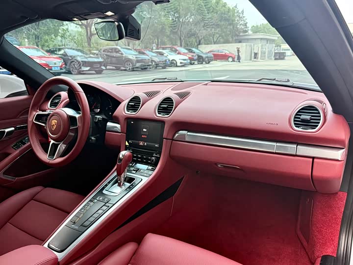 Porsche 718 2018 Cayman 2.0 T — фото 9