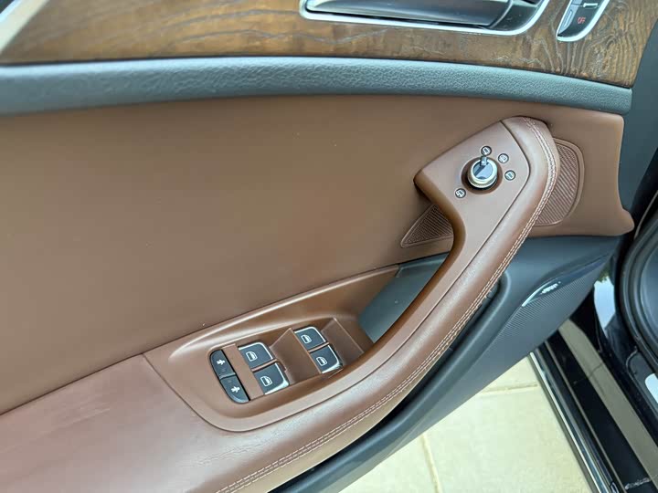 Audi A6L 2016 50 TFSI quattro — фото 13