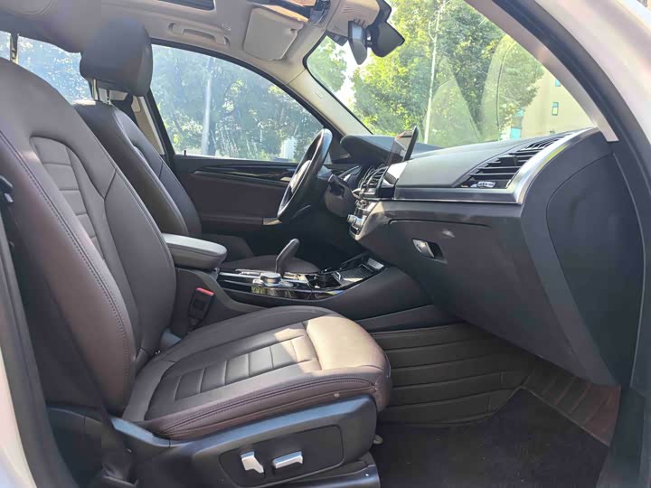 BMW X3 2019 x Drive 25i M — фото 10