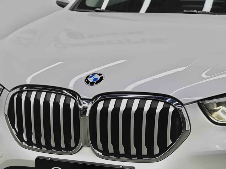 BMW X1 2022 x Drive 25 Li — фото 12