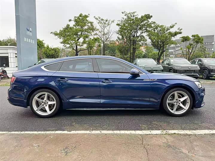 Audi A5 2017 Sportback 40 TFSI — фото 10