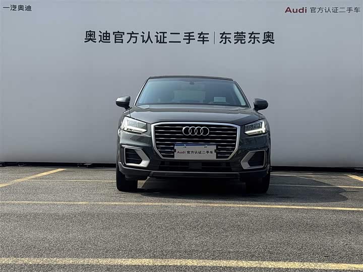 Audi Q2L 2020 35 TFSI — фото 2