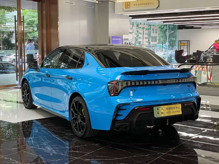 Lynk & Co 03 2023 03+ 2.0 TD ATCyan — фото 24