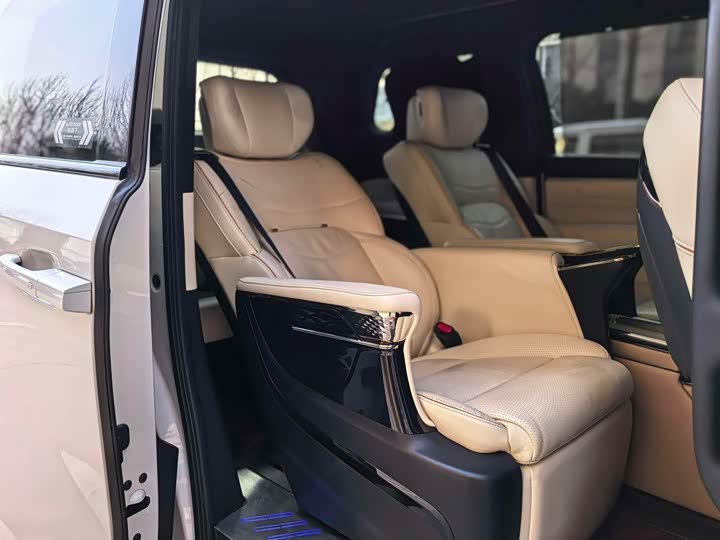 Trumpchi M8 2023 390 T — фото 11