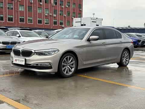 BMW 5-Series 2018 530 Le — фото 18