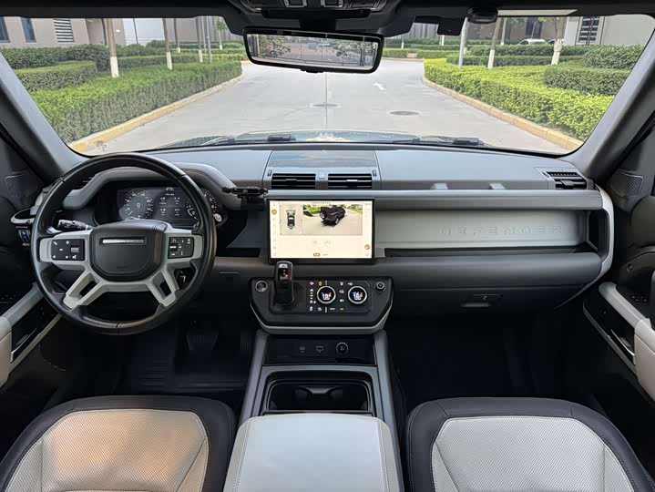 Land Rover Defender — фото 8