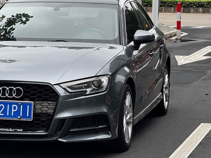 Audi A3 2018 30 Limousine 35 TFSI — фото 5