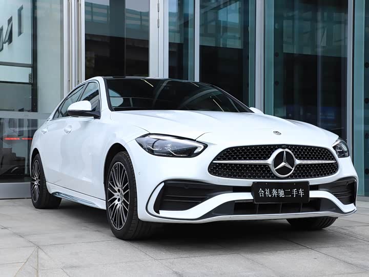 Mercedes-Benz C-Class 2024 C 260 L — фото 3