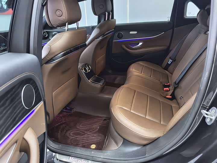 Mercedes-Benz E-Class E 300 L стиль — фото 6