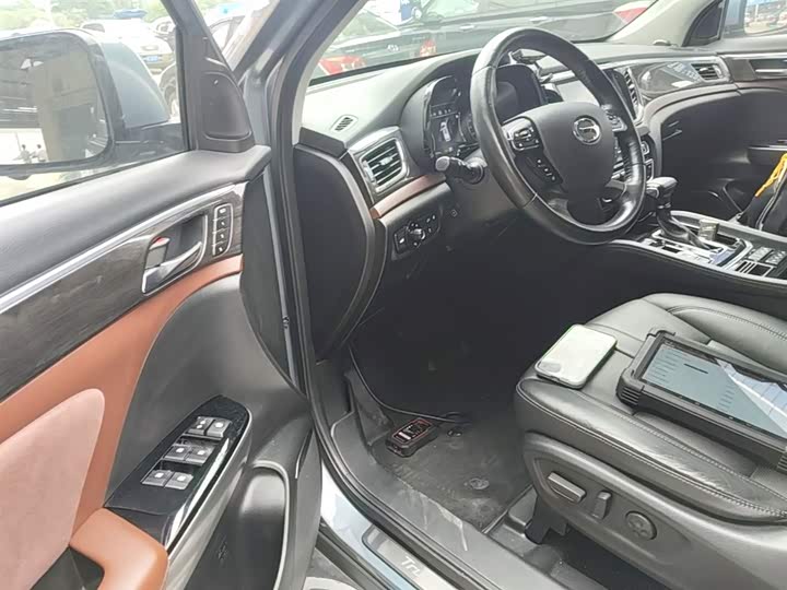 Trumpchi GS8 2017 320 T 2 WD ( ) — фото 15