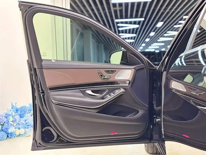 Lorinser MAYBACH 2018 S 650 — фото 18
