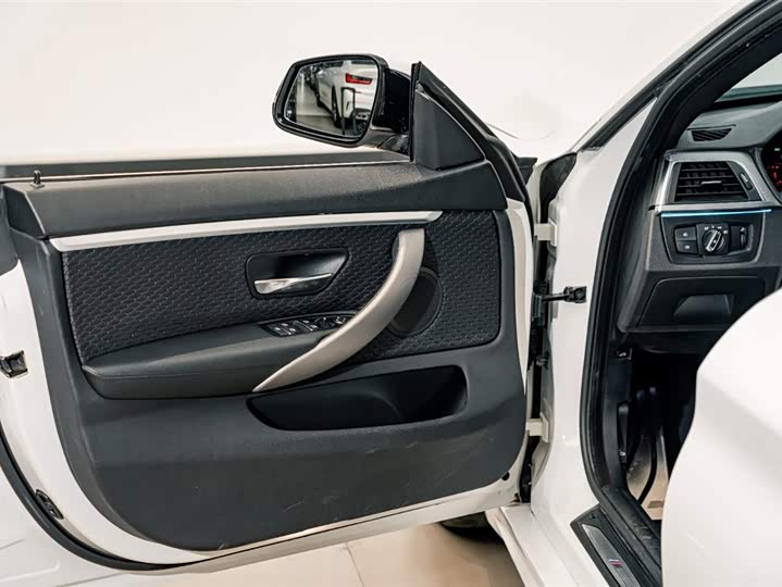 BMW 4-Series 2020 425i Gran Coupe M — фото 16