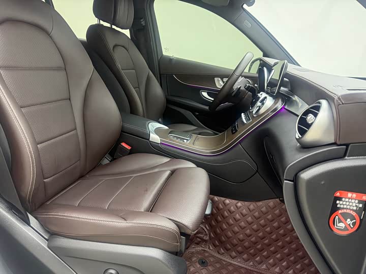Mercedes-Benz GLC 2021 GLC 260 L 4 MATIC Luxury — фото 22