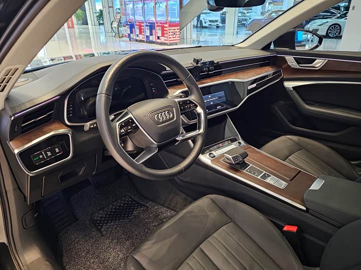 Audi A6 2021 allroad quattro 55 TFSI — фото 9