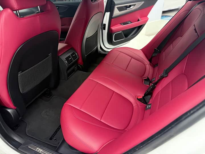 Jaguar XEL 2023 2.0 T 250 PS R-DYNAMIC S — фото 12