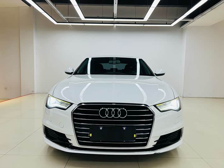 Audi A6L TFSI — фото 2