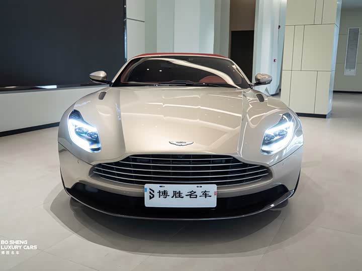 Aston Martin DB11 2019 4.0 T V 8 Volante — фото 34